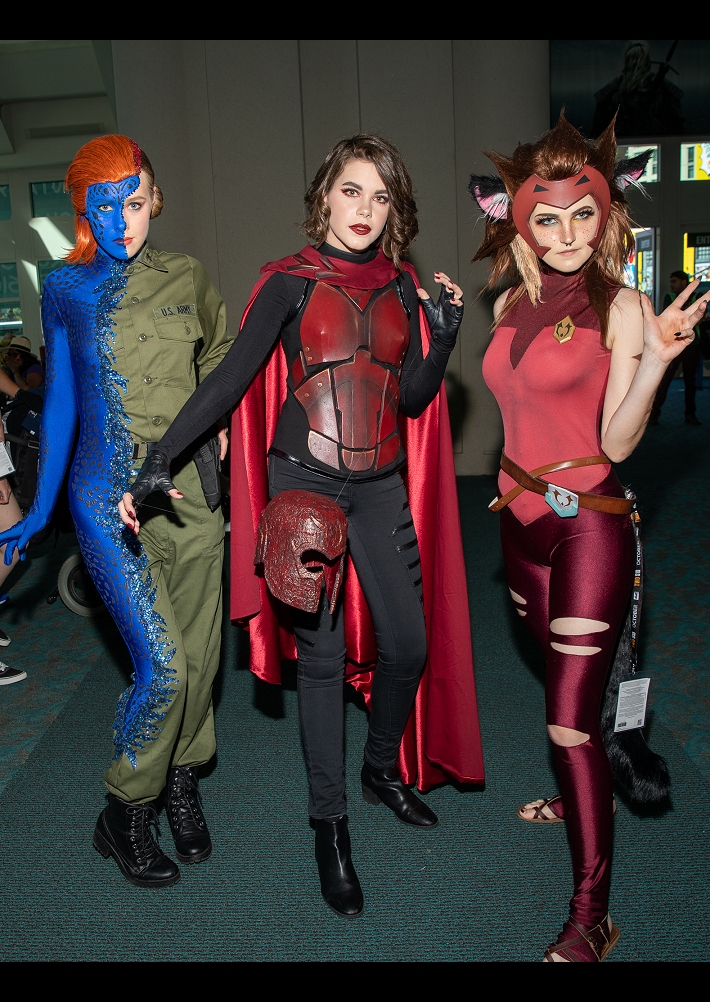 Con Pic #7 – Cosplayers