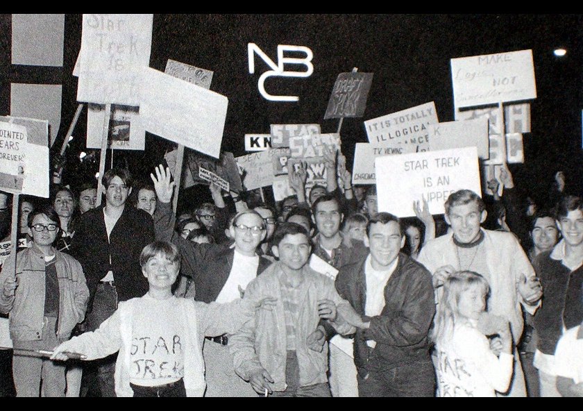 Daily Pic # 158, Fans Protest