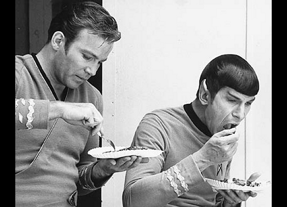 Daily Pic # 502, TOS Chow Time