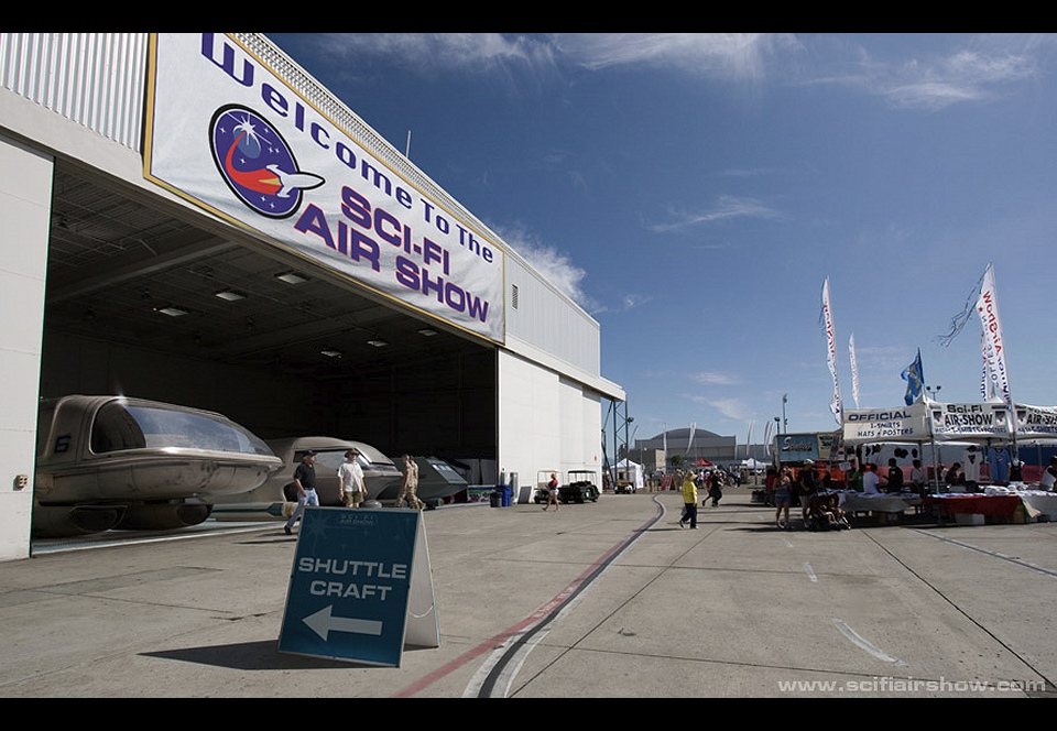 Daily Pic # 848, Sci-Fi Air Show