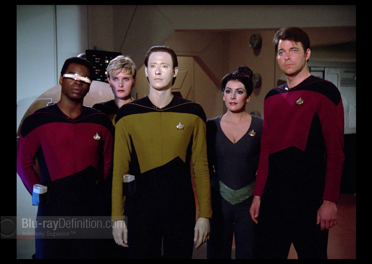 Daily Pic # 1590, TNG Crew in Blu-Ray