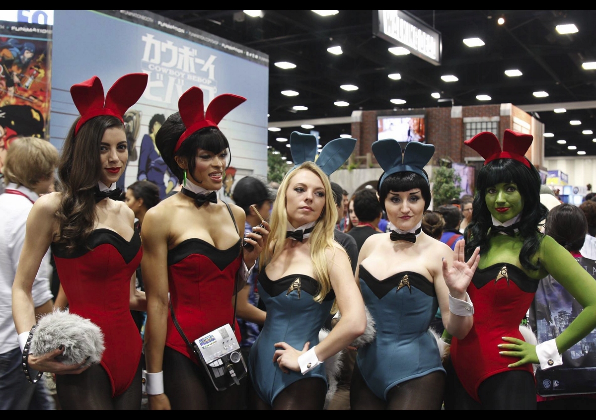 Daily Pic # 2315, Booth Babes