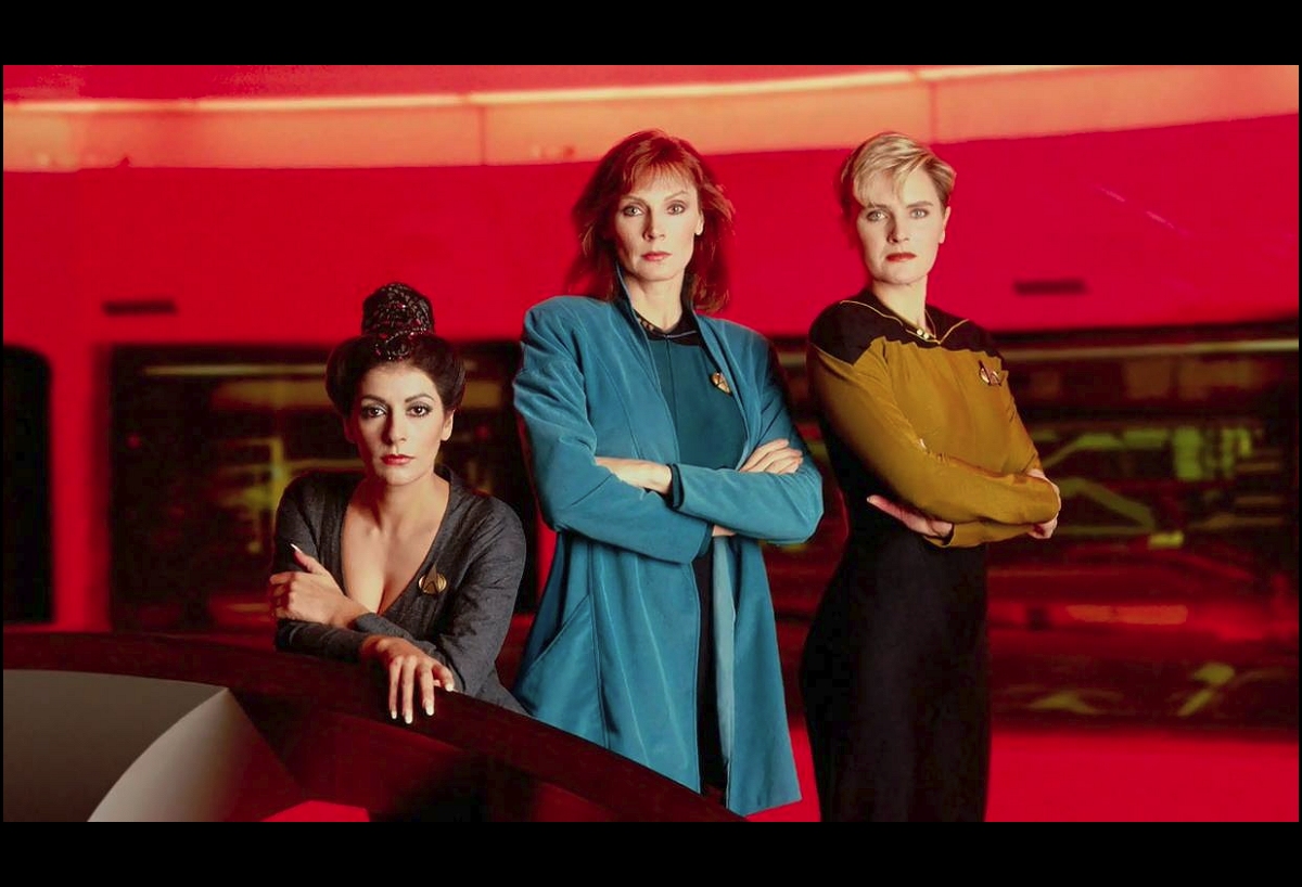 Daily Pic # 2599, TNG Ladies