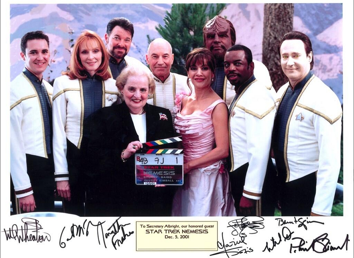 Daily Pic # 2649, Cast